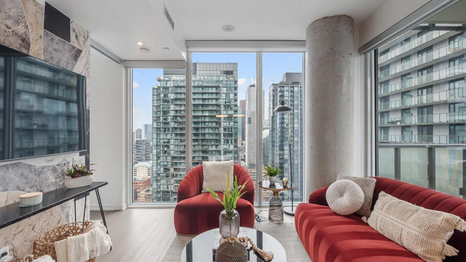 Apartment The Aventi Suites - Downtown Toronto - Across Tiff Bell Lightbox