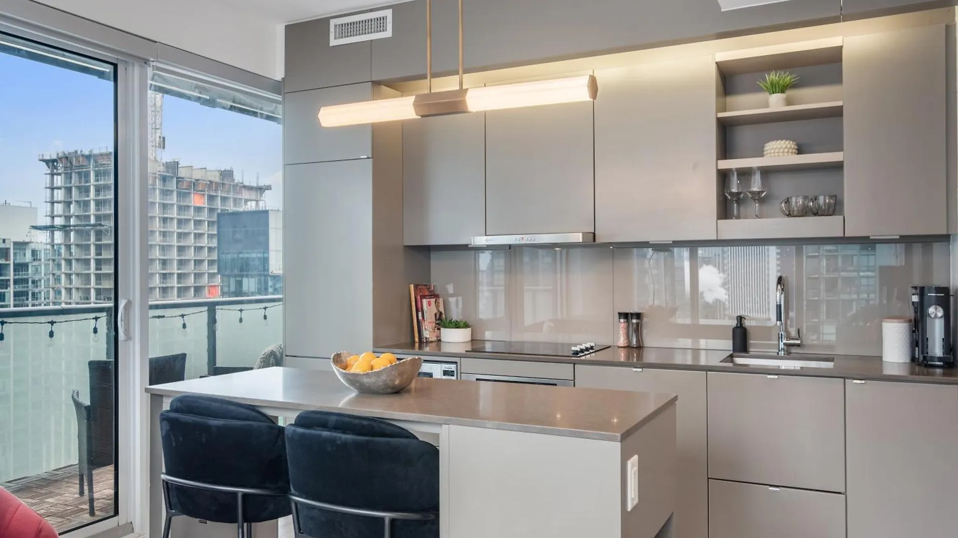 The Aventi Suites - Downtown Toronto - Across Tiff Bell Lightbox