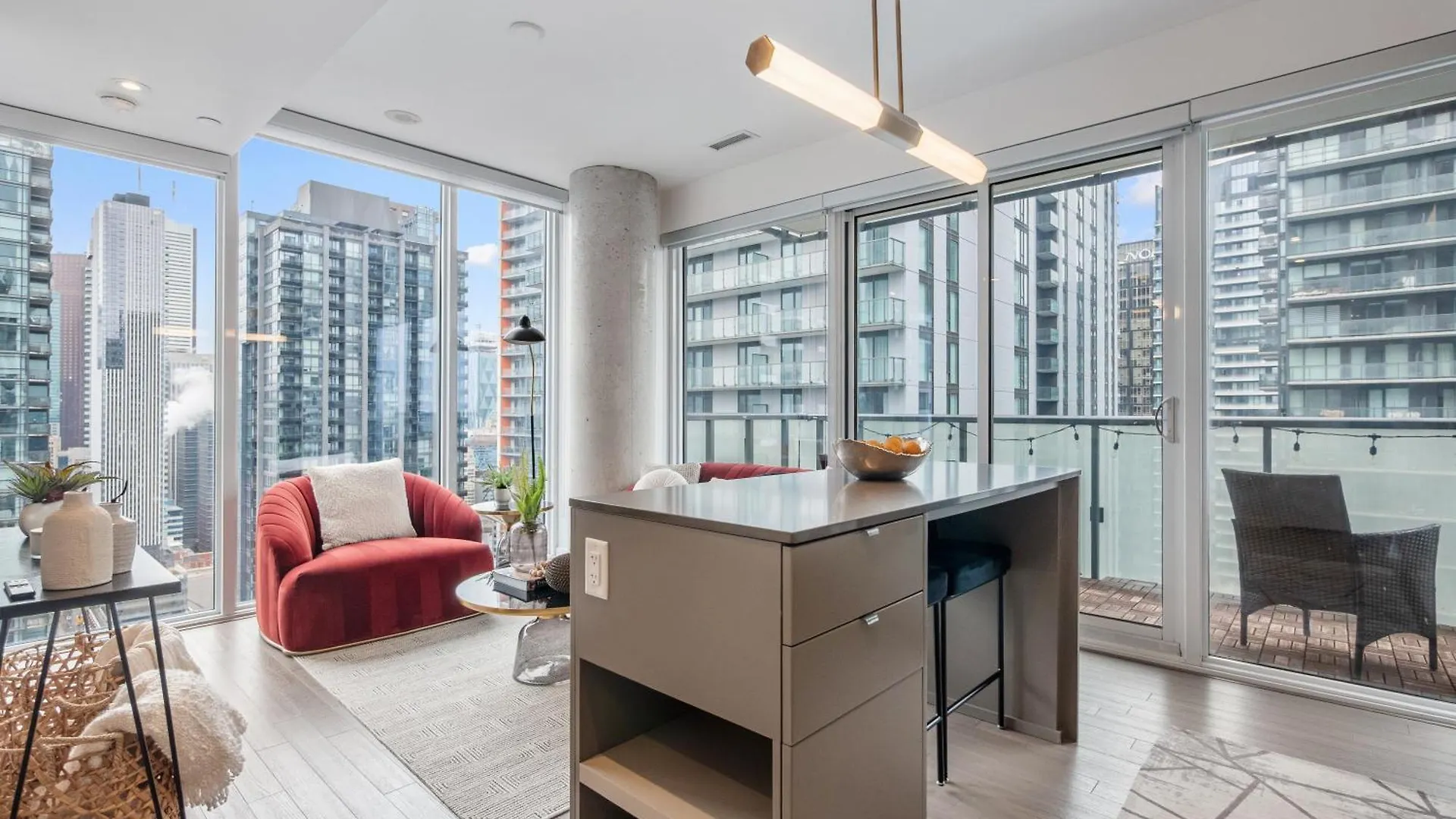 Apartment The Aventi Suites - Downtown Toronto - Across Tiff Bell Lightbox Canada